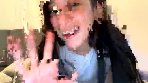 pamela_milleer online show from April 17, 2026, 12:24 am