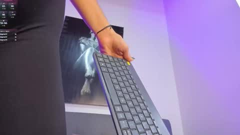 Snapshot of pamela_moreno chatting on November 8, 2025, 7:56 pm Pamela online show from November 8, 2025, 7:56 pm