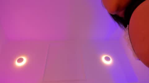 Manuela online show from October 23, 2025, 12:26 pm