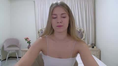 Snapshot of pamelablair chatting on October 8, 2025, 7:28 am Pamela Blair online show from October 8, 2025, 7:28 am