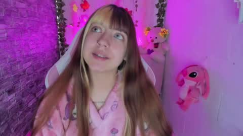 Snapshot of pamelajhonsom chatting on February 22, 2025, 4:19 pm pamelajhonsom online show from February 22, 2025, 4:19 pm