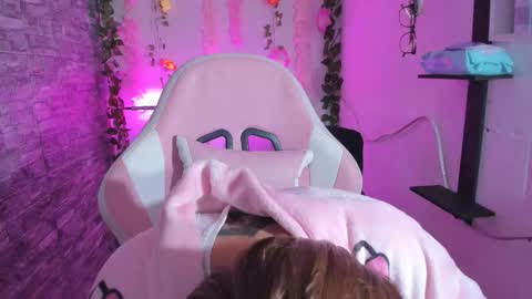 Snapshot of pamelajhonsom chatting on November 5, 2025, 3:17 am pamelajhonsom online show from November 5, 2025, 3:17 am