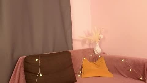 Snapshot of pamilarakestraw chatting on November 8, 2025, 8:18 pm daniella online show from November 8, 2025, 8:18 pm