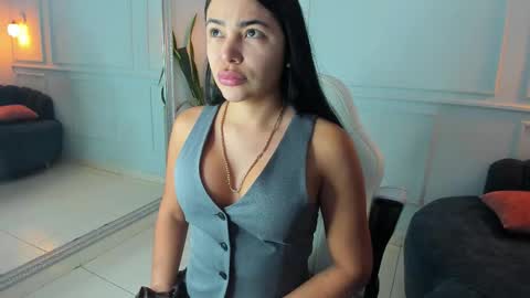 pamplemusa_ online show from February 9, 2026, 11:36 am