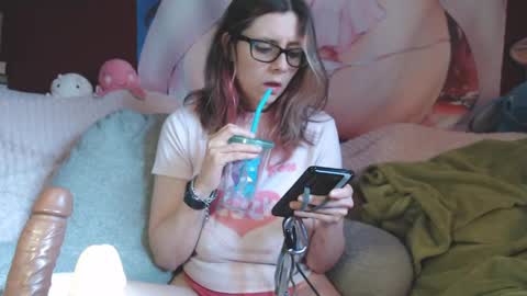 Snapshot of pandora_allsorts chatting on June 6, 2026, 3:17 pm pandora-allsorts online show from June 6, 2026, 3:17 pm