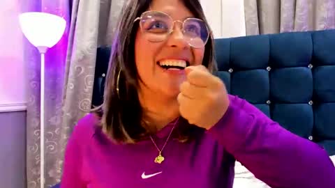 Snapshot of pandoracherry chatting on February 21, 2025, 5:02 am Pandora online show from February 21, 2025, 5:02 am