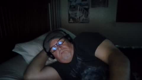 panos online show from April 15, 2026, 10:33 am