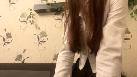 Snapshot of pantease_ chatting on October 9, 2025, 9:24 pm Kate online show from October 9, 2025, 9:24 pm