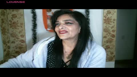 Panterwhite online show from June 15, 2026, 12:13 am