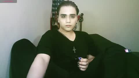 In bio online show from July 9, 2026, 10:25 pm
