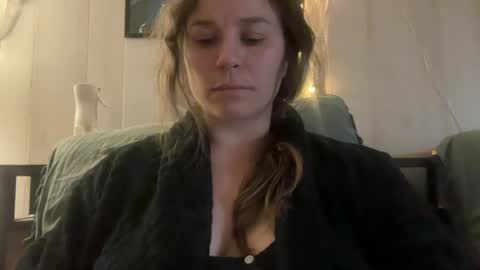Snapshot of pantiesofthefae chatting on July 3, 2026, 10:21 am Pantiesofthefae online show from July 3, 2026, 10:21 am