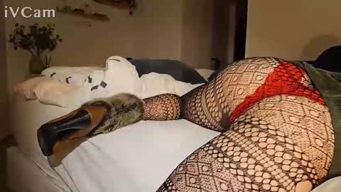 pantyhose_ggggg online show from April 11, 2026, 9:19 pm