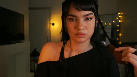 Snapshot of pantykrist chatting on October 10, 2025, 6:29 pm Kristina Kriss online show from October 10, 2025, 6:29 pm