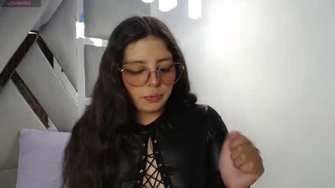 Snapshot of paola_lyon chatting on December 23, 2024, 4:28 pm Paola Lyon online show from December 23, 2024, 4:28 pm