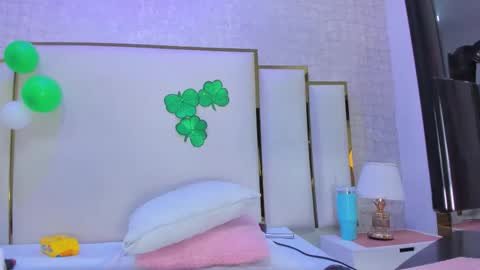 Snapshot of paolaa_rodriguez chatting on March 18, 2026, 9:45 am Paola online show from March 18, 2026, 9:45 am