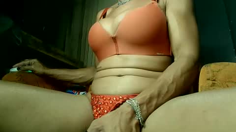 PAOLLA 23CM online show from April 1, 2026, 2:34 am