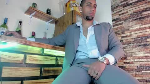 Snapshot of paolo_johnson chatting on November 6, 2025, 11:33 am Paolo online show from November 6, 2025, 11:33 am