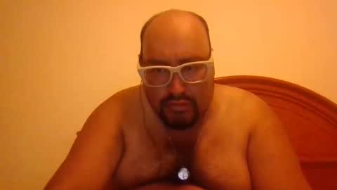 Snapshot of papi_adiel4 chatting on December 14, 2025, 7:36 am papi_adiel4 online show from December 14, 2025, 7:36 am