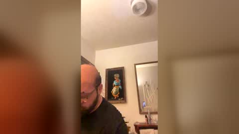 papichulo5556 online show from April 18, 2026, 6:50 am