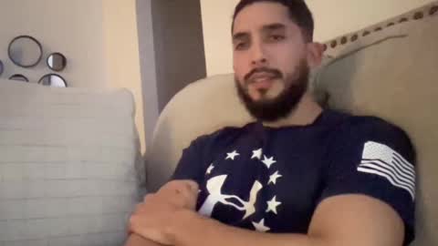 papicubano_guapo23cm online show from February 24, 2026, 5:38 am