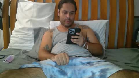 PapiiPR185 online show from May 10, 2026, 8:47 pm