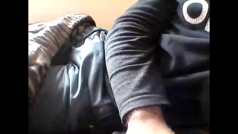 papijj345 online show from February 18, 2026, 12:01 pm