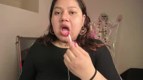 Snapshot of paprik_ chatting on November 1, 2025, 6:32 pm Paprika online show from November 1, 2025, 6:32 pm