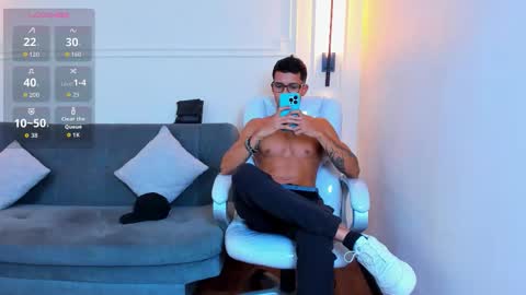 Ryan And Casper online show from November 4, 2025, 9:58 pm