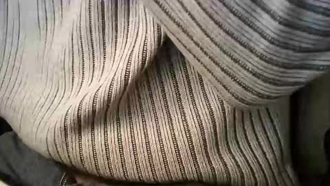 parasti2 online show from December 15, 2025, 6:28 am