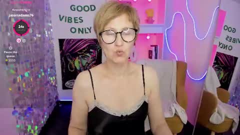 Paris online show from July 26, 2026, 12:56 pm