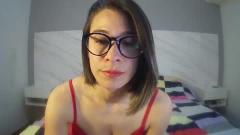 Snapshot of paris_vixen13 chatting on October 7, 2025, 1:52 pm paris_vixen13 online show from October 7, 2025, 1:52 pm