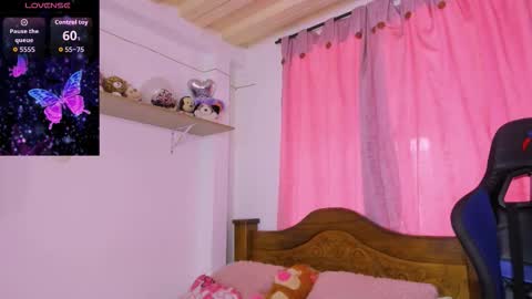 Snapshot of parisshayk chatting on October 23, 2025, 6:50 pm Paris online show from October 23, 2025, 6:50 pm