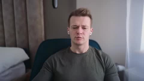 Pashka online show from May 17, 2026, 10:44 am