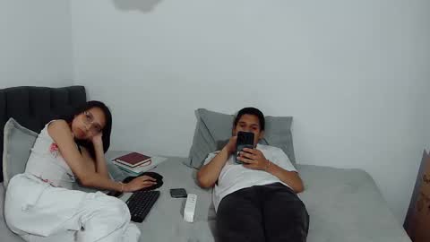 Katalleya and Steban online show from December 15, 2025, 7:40 pm