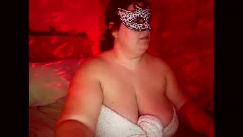 Snapshot of passionduo4 chatting on December 16, 2024, 11:07 pm PassionDuo4 online show from December 16, 2024, 11:07 pm