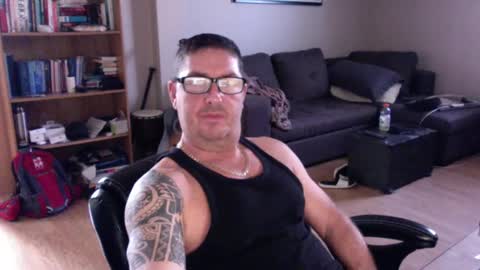 Snapshot of patmilll chatting on October 27, 2025, 5:28 pm patmilll online show from October 27, 2025, 5:28 pm