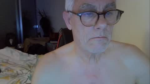 patrick5275 online show from April 24, 2026, 9:17 pm