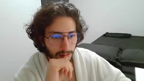 Snapshot of patrick_bteman chatting on February 6, 2026, 3:11 am patrick_bteman online show from February 6, 2026, 3:11 am