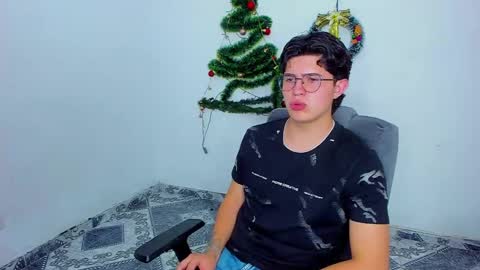 .... online show from December 5, 2024, 12:52 am