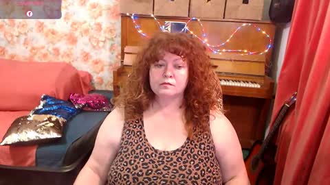 PatsyORose online show from December 4, 2025, 4:33 am