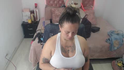 Snapshot of patty_squirt87 chatting on April 6, 2026, 12:39 pm patty squirt87 online show from April 6, 2026, 12:39 pm
