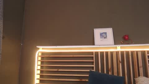 Paul online show from September 12, 2025, 1:33 pm