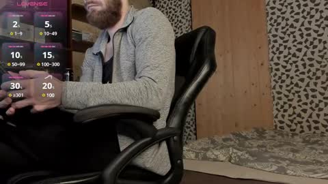 Snapshot of paul_rolex_ chatting on December 13, 2024, 5:10 pm Paul Rolex Jane online show from December 13, 2024, 5:10 pm