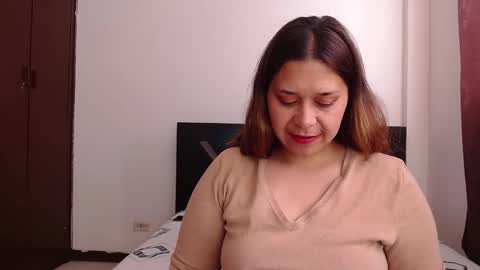 Snapshot of paula_anderson chatting on September 15, 2025, 5:13 pm PAULA online show from September 15, 2025, 5:13 pm