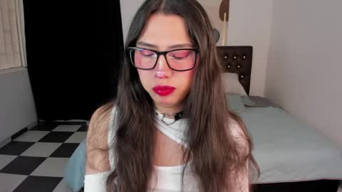 CALL ME PAULA  online show from December 7, 2024, 2:24 pm