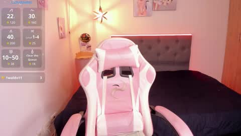 CALL ME PAULA  online show from October 8, 2025, 2:36 pm