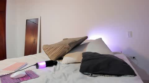 Snapshot of paula_perez07 chatting on December 10, 2024, 11:30 pm Paula perez - online show from December 10, 2024, 11:30 pm