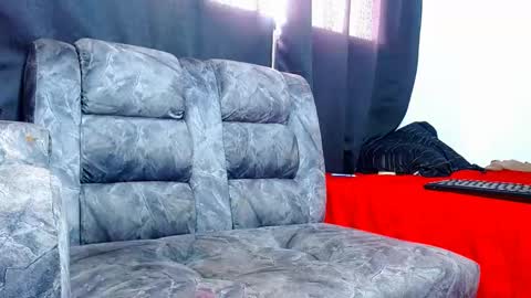 Snapshot of paula_wills chatting on February 23, 2025, 4:02 pm Yura independent model online show from February 23, 2025, 4:02 pm