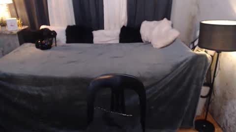 Snapshot of paulalawman chatting on February 18, 2026, 11:22 pm paulalawman online show from February 18, 2026, 11:22 pm