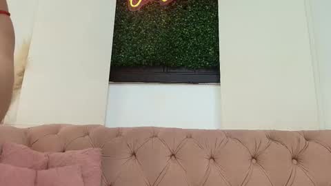 PAU  online show from October 19, 2025, 8:20 pm